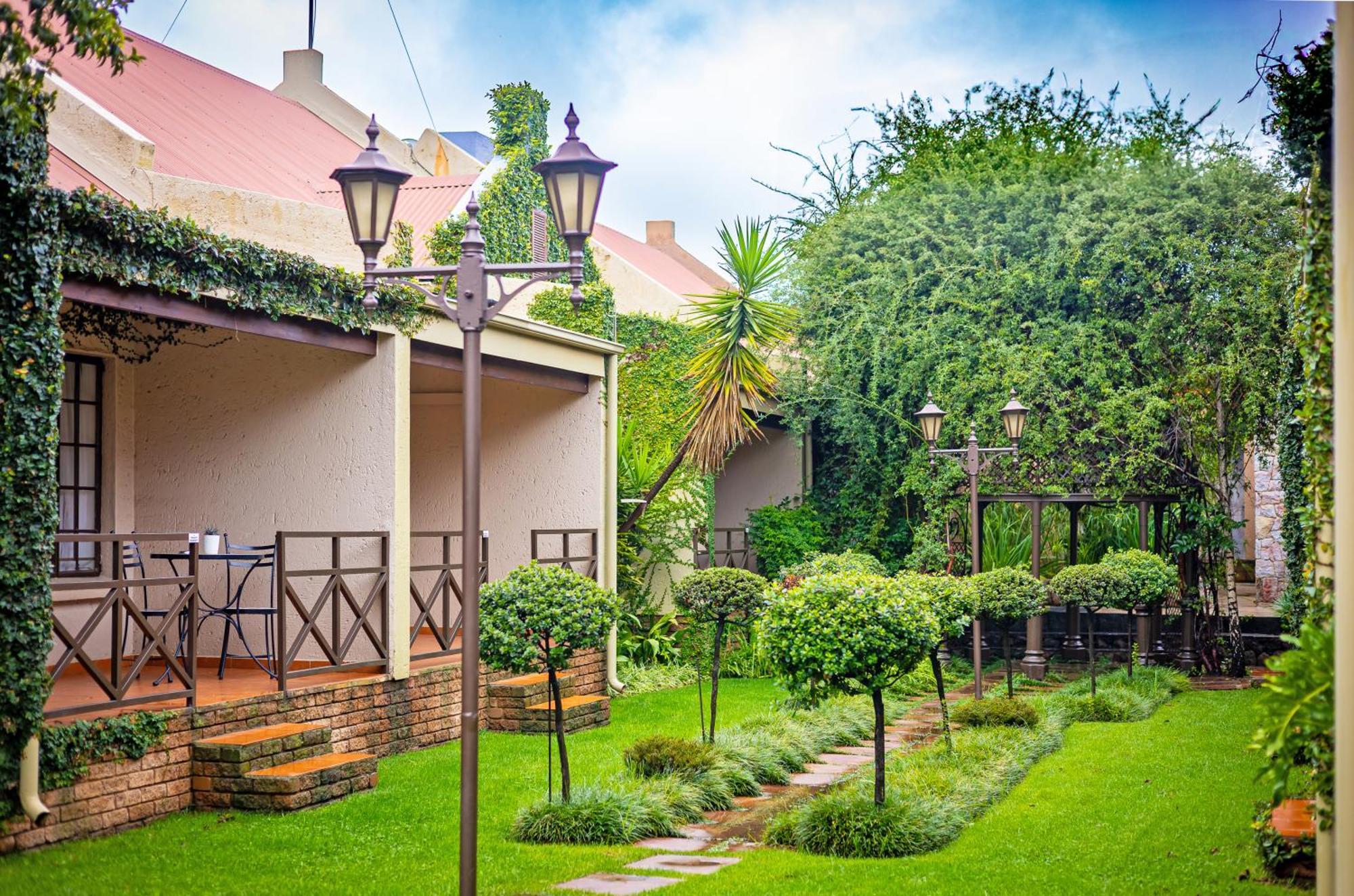 Afrique Boutique Hotel O.R. Tambo Boksburg Luaran gambar